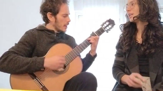 Luca & partner singing Yanapuma